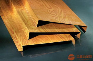 羽毛球馆H型条形铝条扣天花吊顶的选择与防风条扣厂家供应解析